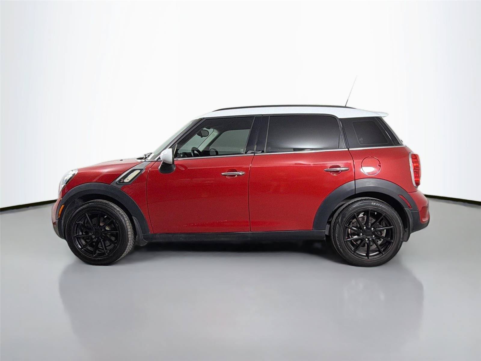 Used 2015 MINI Cooper Countryman S FWD image 8