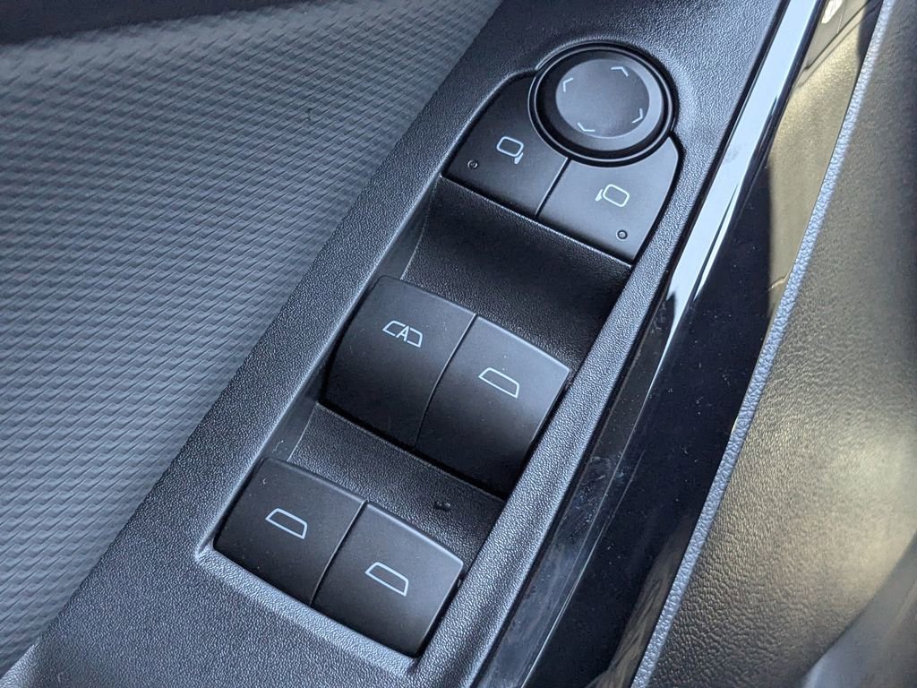 New 2026 Chevrolet Equinox LT image 25