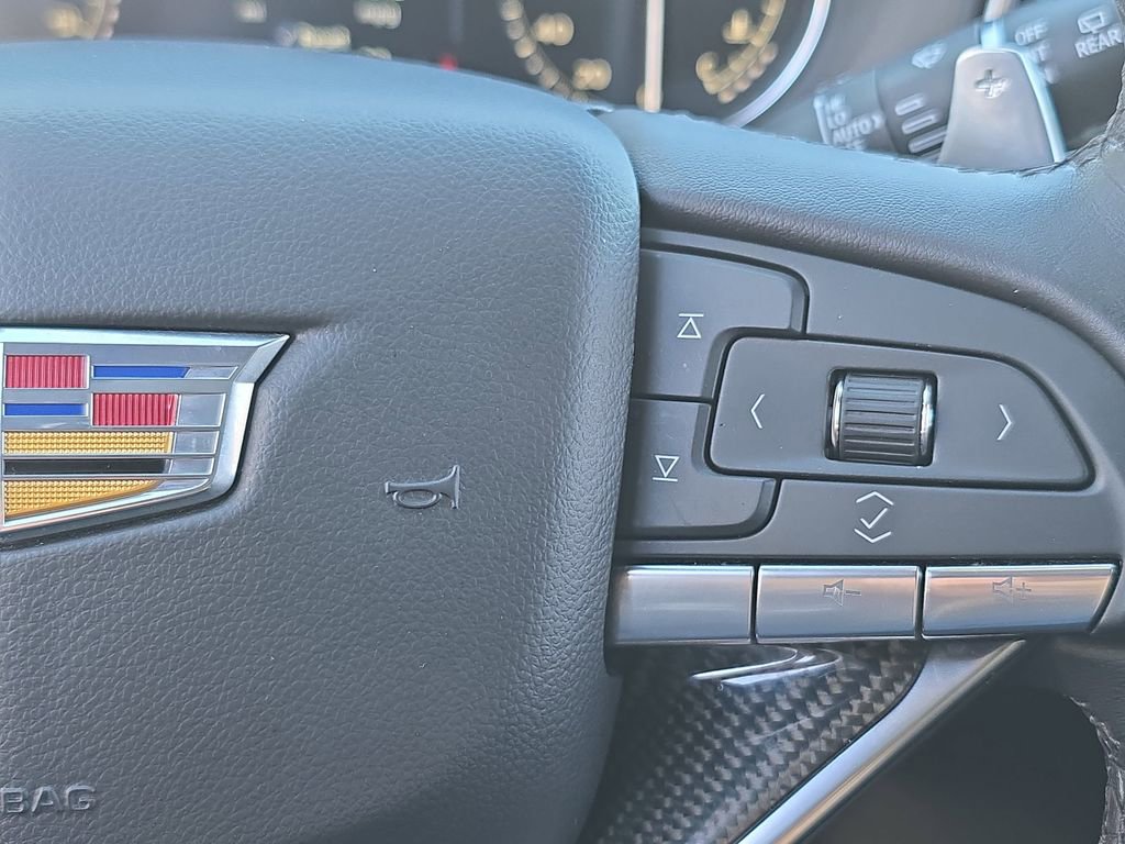 Used 2023 Cadillac XT6 Sport image 23