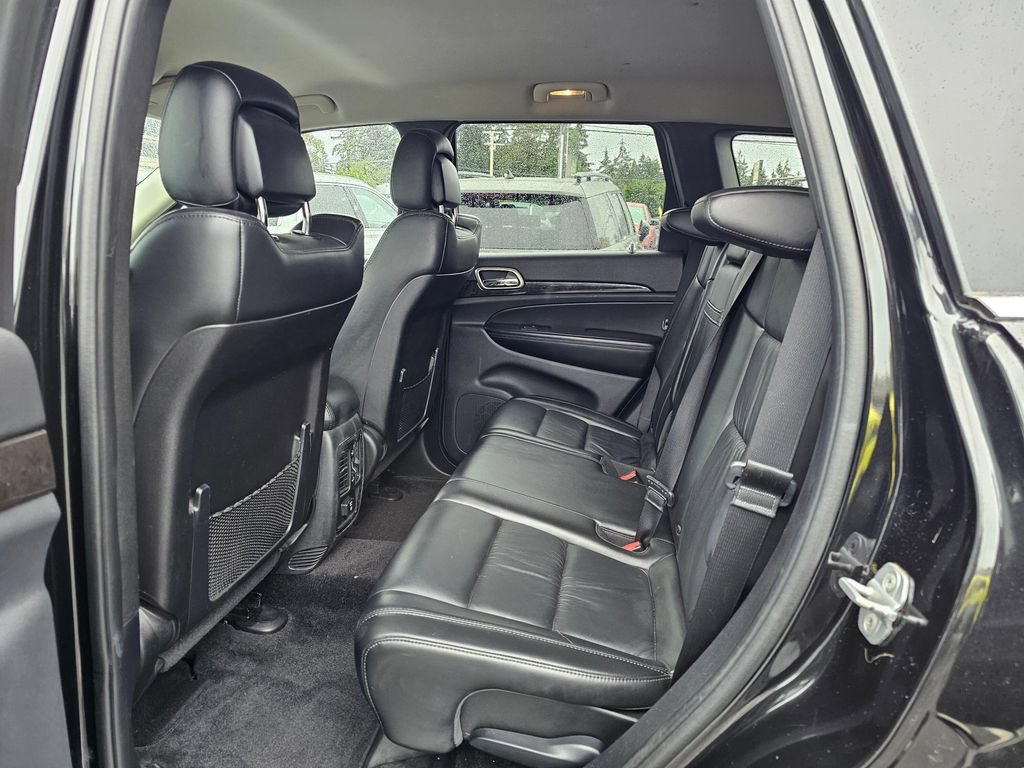 Used 2011 Jeep Grand Cherokee Laredo AWD/4WD image 18