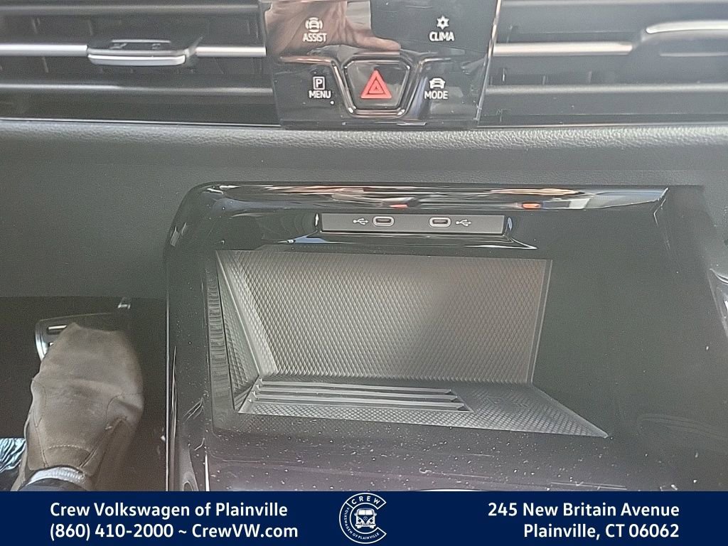 New 2026 Volkswagen Golf w/ Euro Style Package image 8