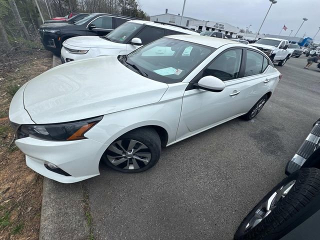 Used 2022 Nissan Altima 2.5 S image 6