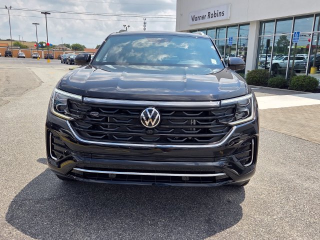 New 2026 Volkswagen Atlas Cross Sport SEL Premium R-Line AWD/4WD image 2