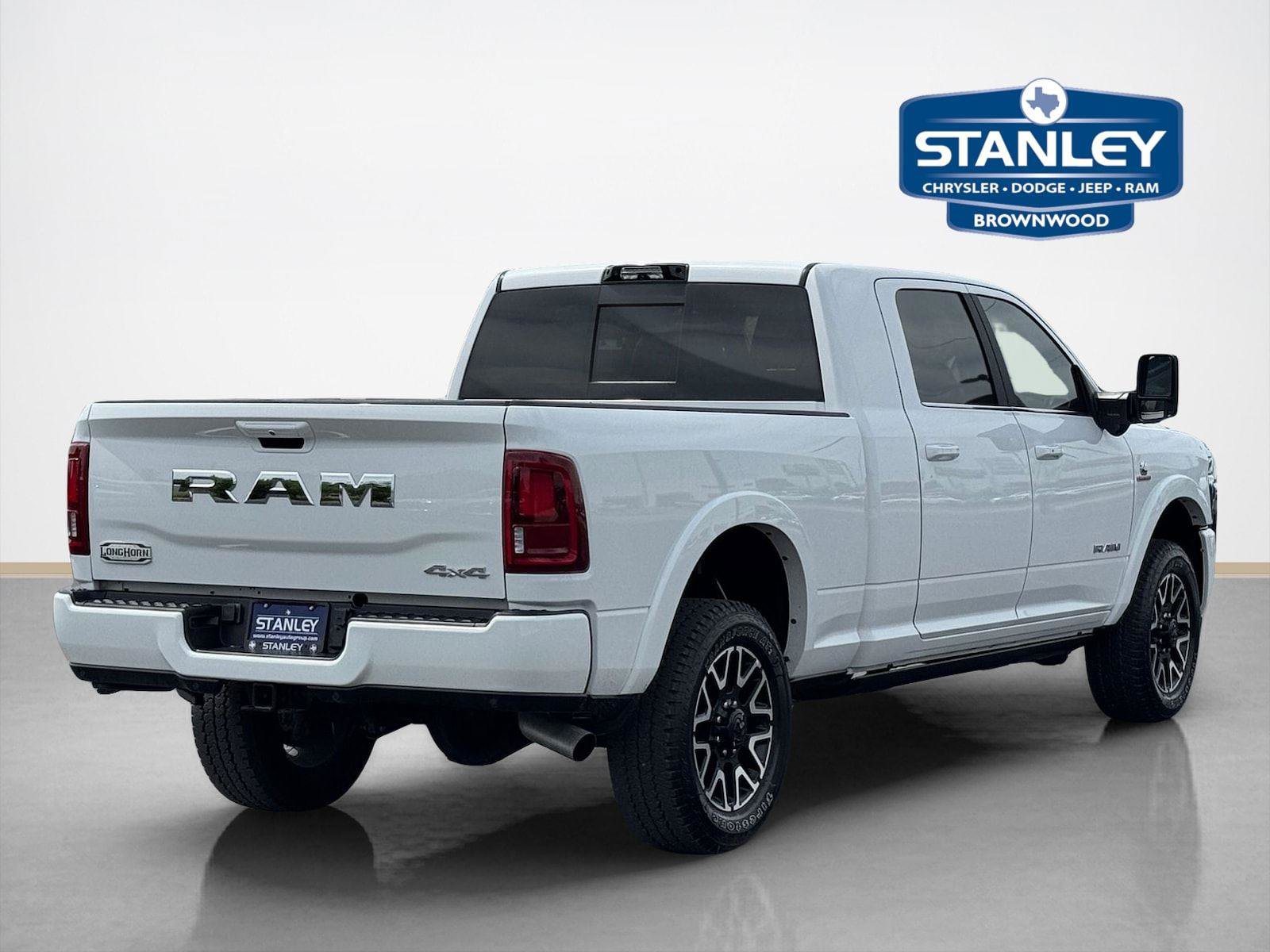 Used 2025 RAM 3500 Longhorn AWD/4WD image 8