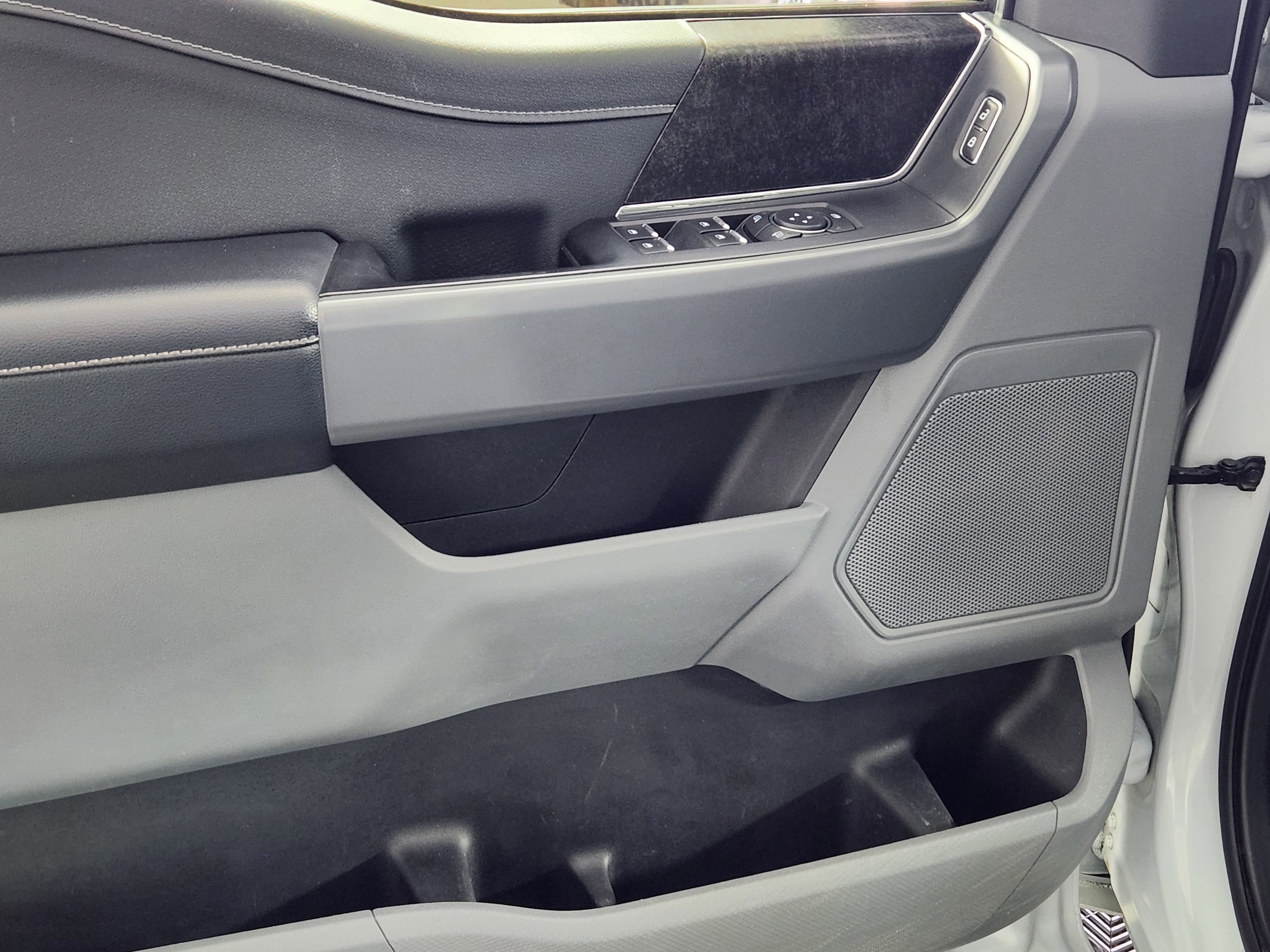 Used 2022 Ford F150 XLT w/ Equipment Group 301A Mid image 16