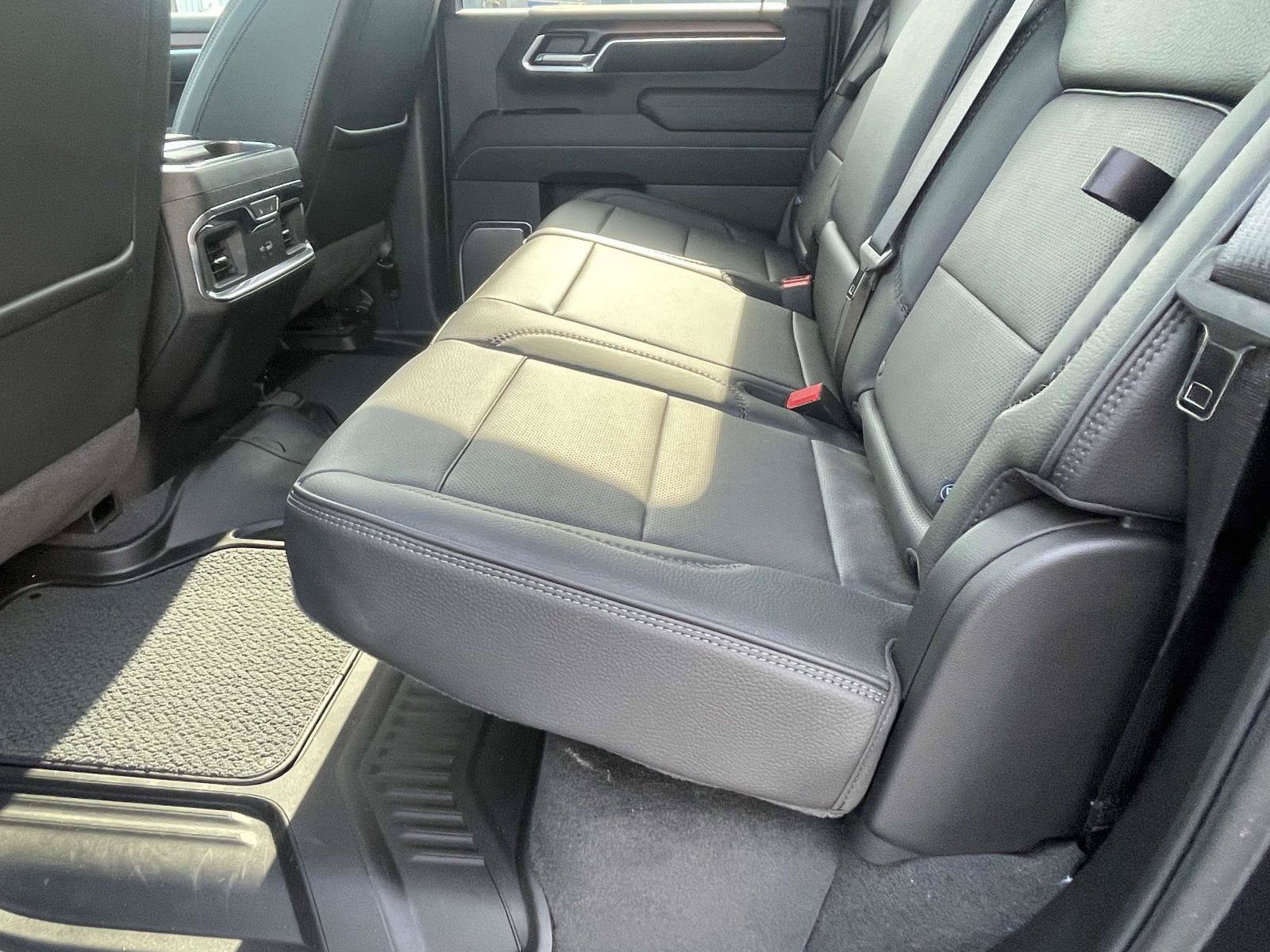 Certified 2025 GMC Sierra 2500 Denali w/ Denali Reserve Package AWD/4WD image 13