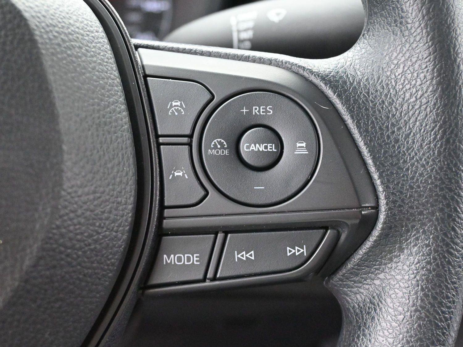 Used 2024 Toyota Corolla LE w/ LE Convenience Package image 17