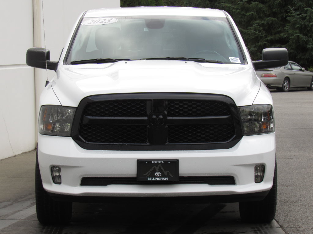Used 2023 RAM 1500 Express w/ Wheel & Sound Group AWD/4WD image 3