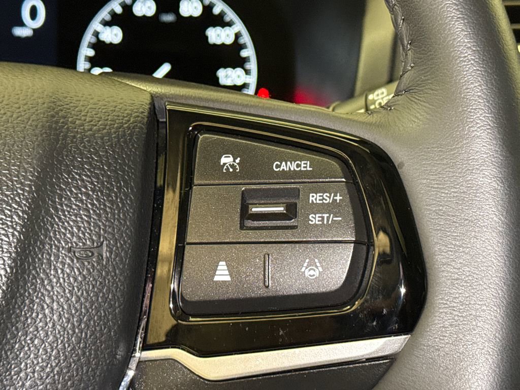 Certified 2025 Honda Odyssey Touring image 33