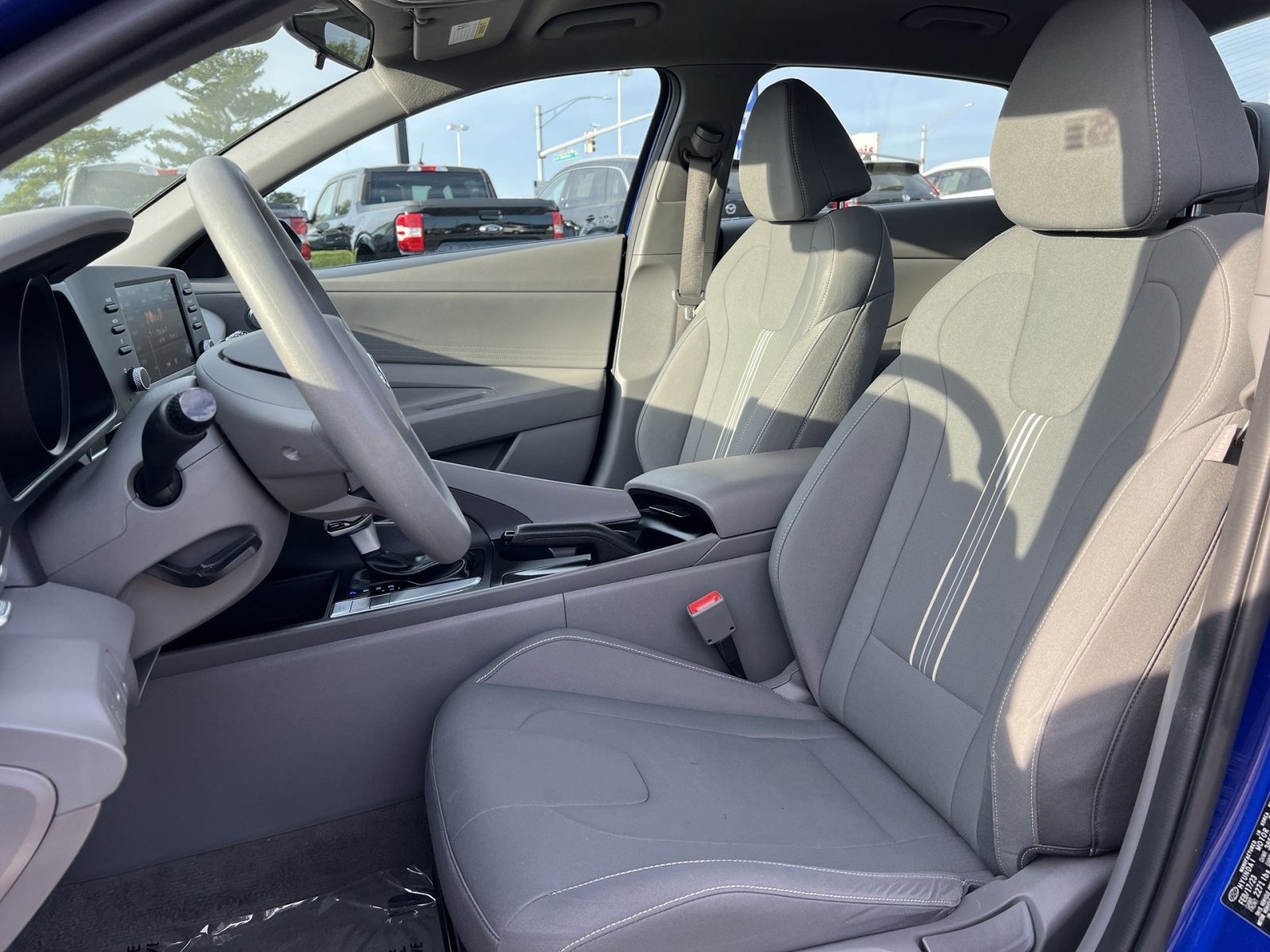 Used 2023 Hyundai Elantra SEL FWD image 21