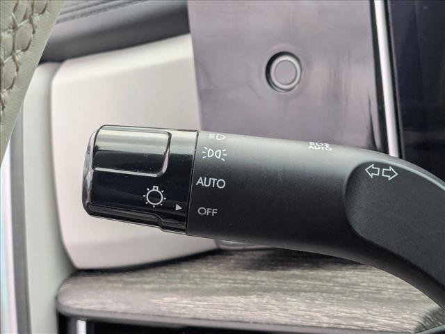 Used 2025 Hyundai Santa Fe Limited image 12