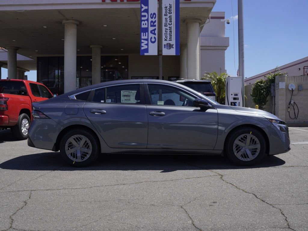New 2026 Nissan Sentra SV FWD image 3