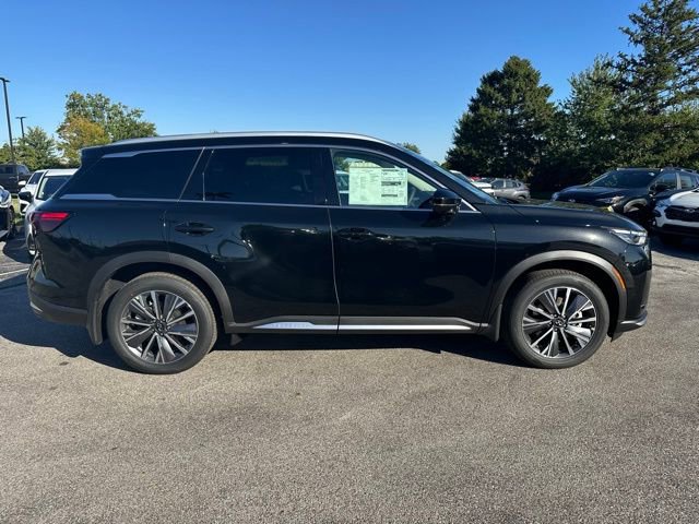 New 2026 INFINITI QX60 Luxe image 8