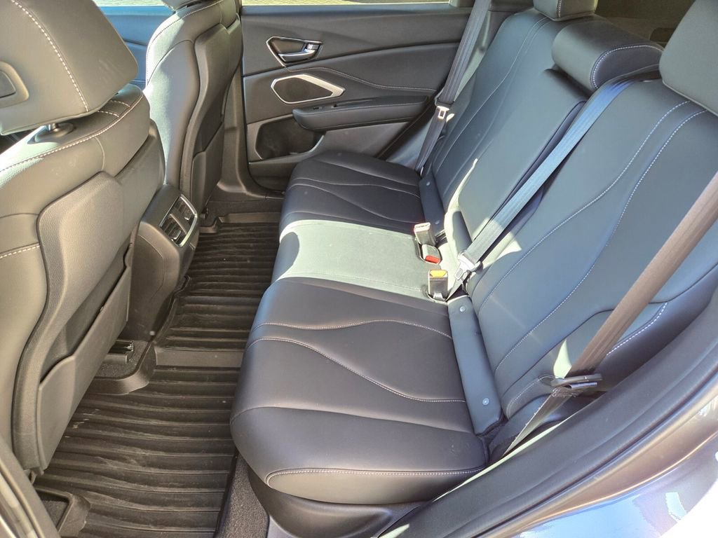 Used 2025 Acura RDX SH-AWD image 7