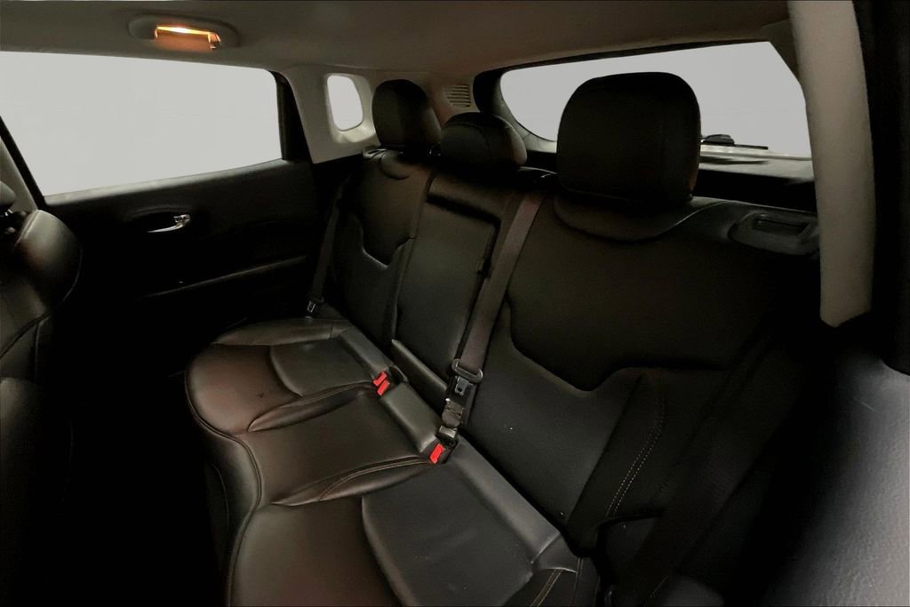 Used 2020 Jeep Compass Limited image 24