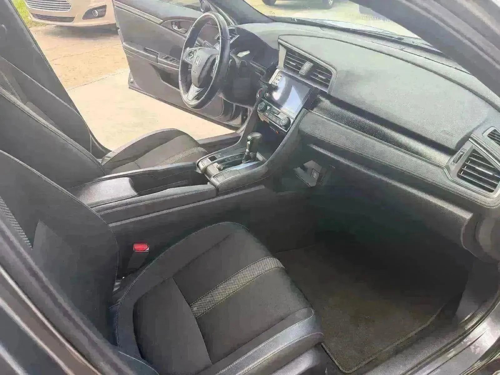Used 2021 Honda Civic Sport image 26