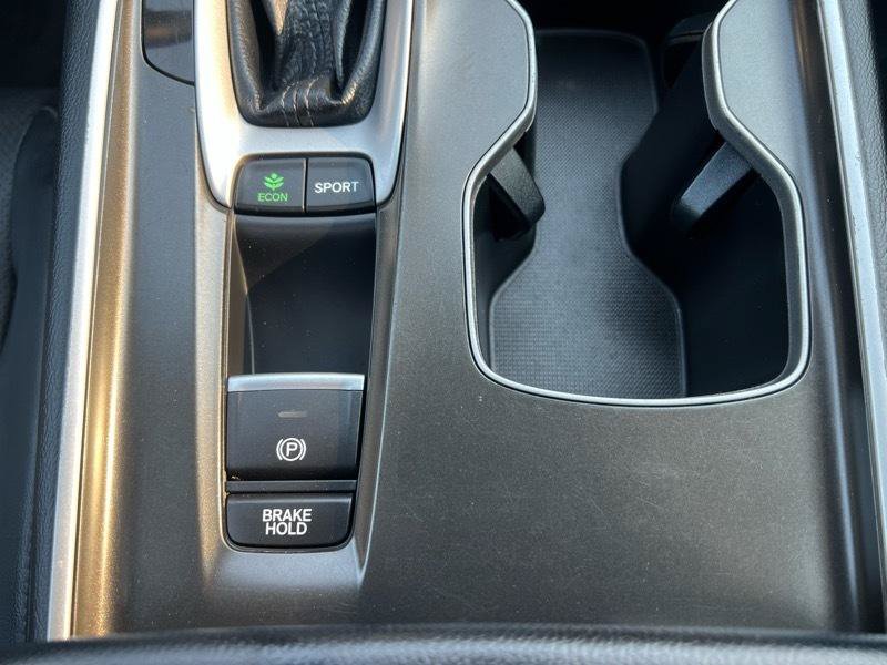 Used 2018 Honda Accord Touring image 20