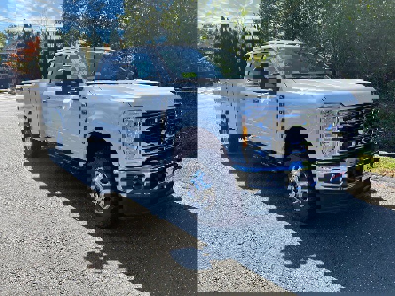 New 2026 Ford F350 XL image 3