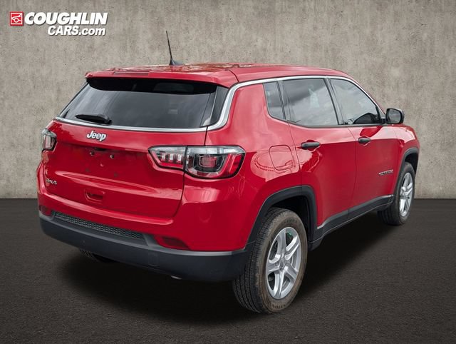 Used 2024 Jeep Compass Sport AWD/4WD image 7