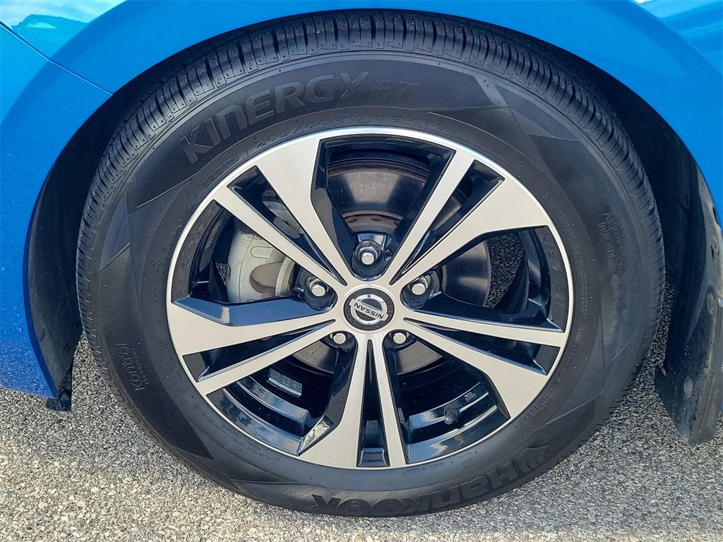 Used 2020 Nissan Sentra SV image 11