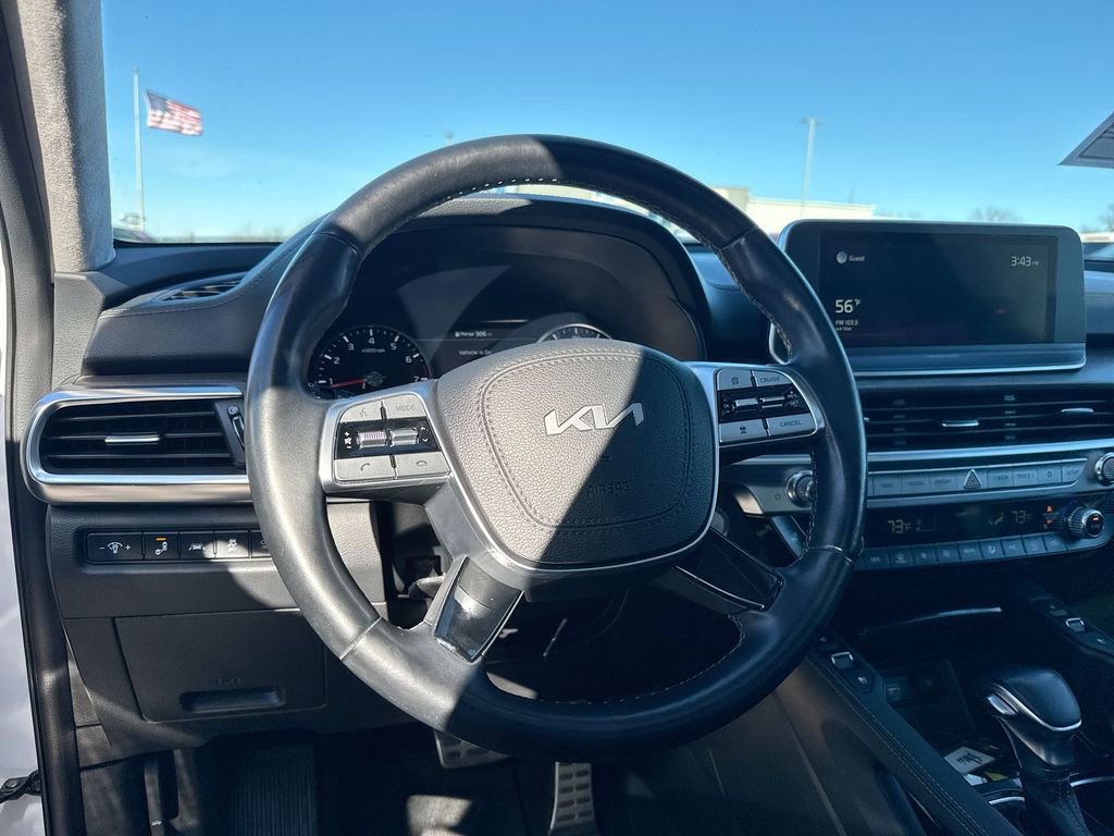Used 2022 Kia Telluride SX w/ SX Prestige Package image 11