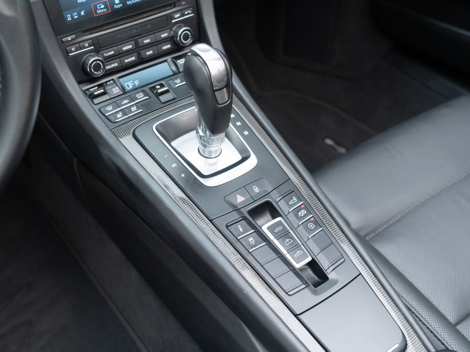 Certified 2017 Porsche 911 Carrera S RWD image 25