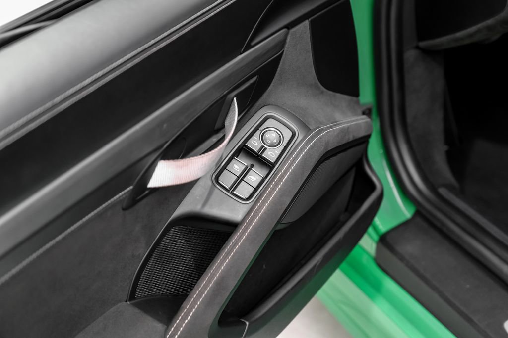 Used 2022 Porsche 718 Cayman GT4 RWD image 38
