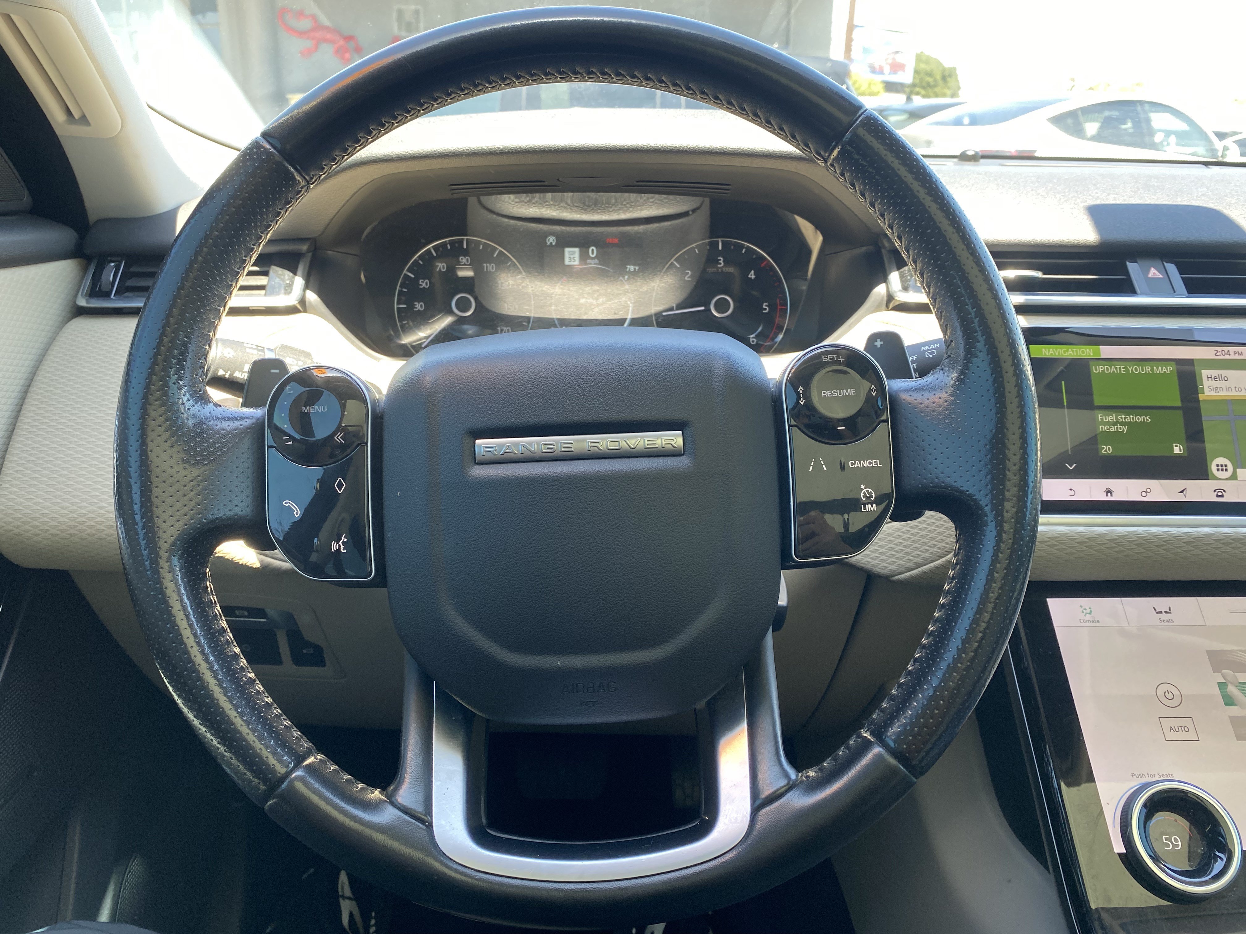 Used 2019 Land Rover Range Rover Velar S AWD/4WD image 9