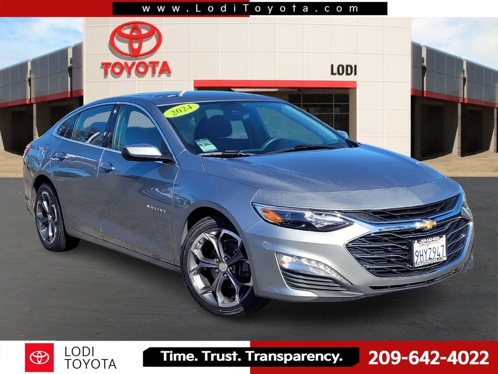 Used 2024 Chevrolet Malibu LT FWD image 1
