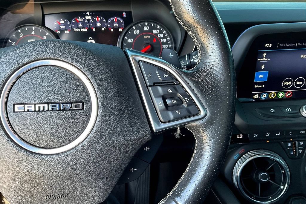Used 2019 Chevrolet Camaro SS RWD image 10