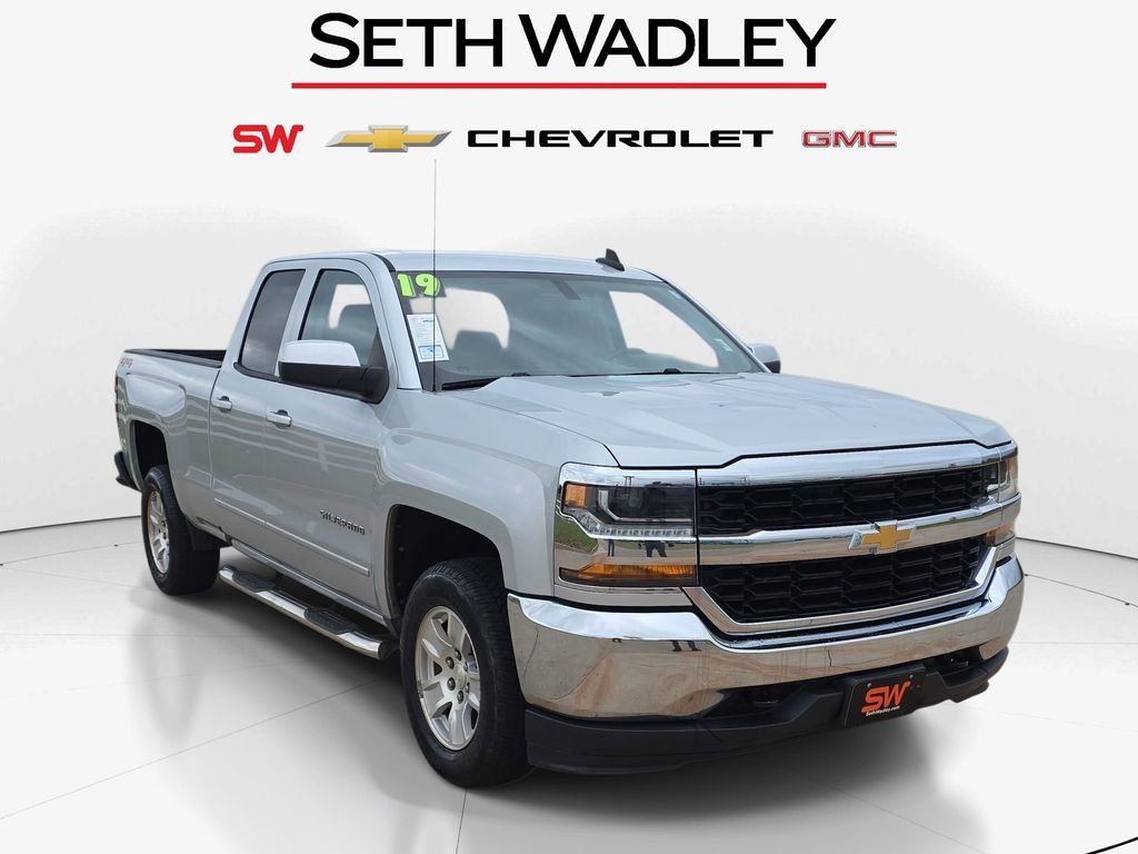 Used 2018 Chevrolet Silverado 1500 LT image 1