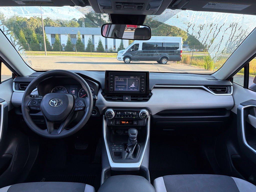 Used 2019 Toyota RAV4 XLE w/ Convenience Package AWD/4WD image 8