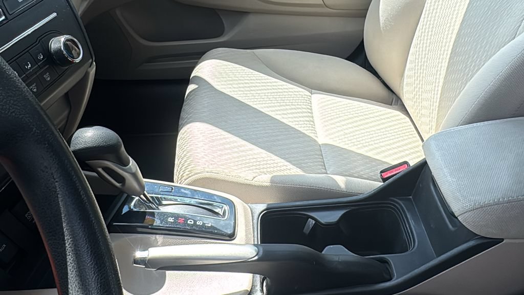 Used 2014 Honda Civic LX image 23