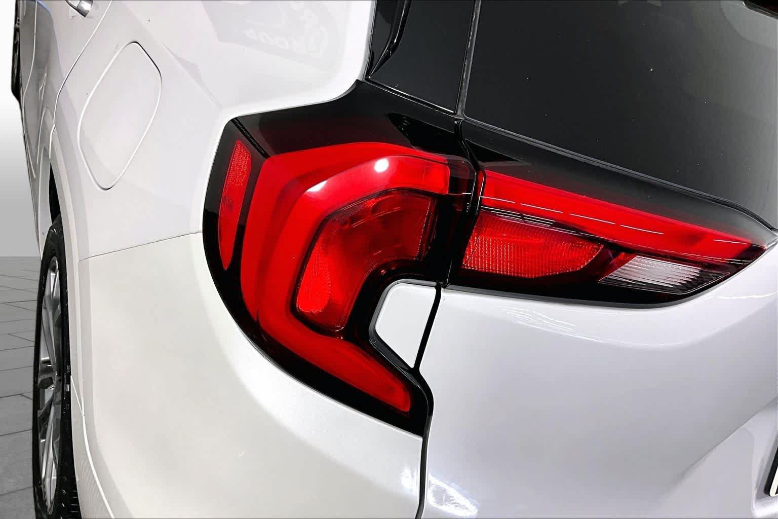 Used 2020 GMC Terrain Denali w/ Denali Premium Package FWD image 27