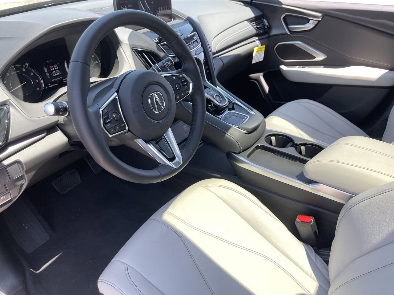 New 2026 Acura RDX SH-AWD image 22
