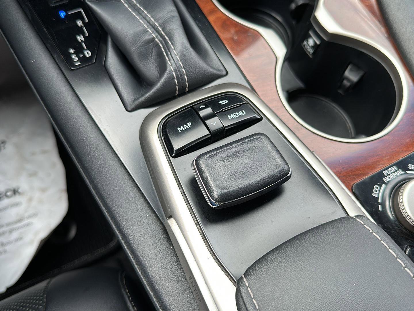 Used 2019 Lexus RX 350L FWD image 31