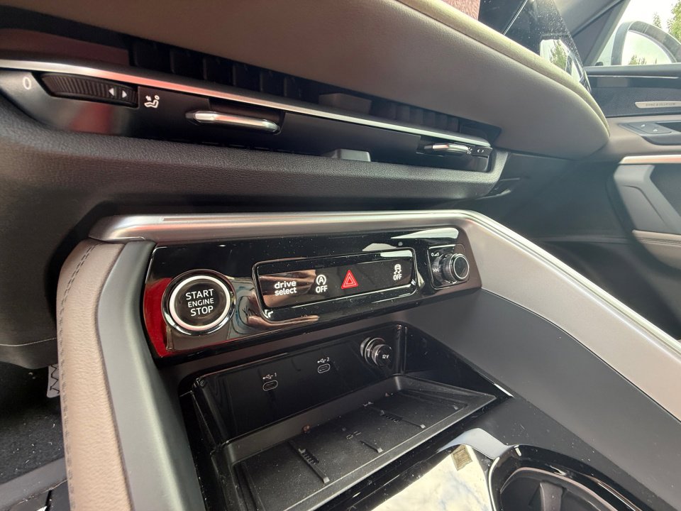 New 2025 Audi Q5 Premium Plus image 20