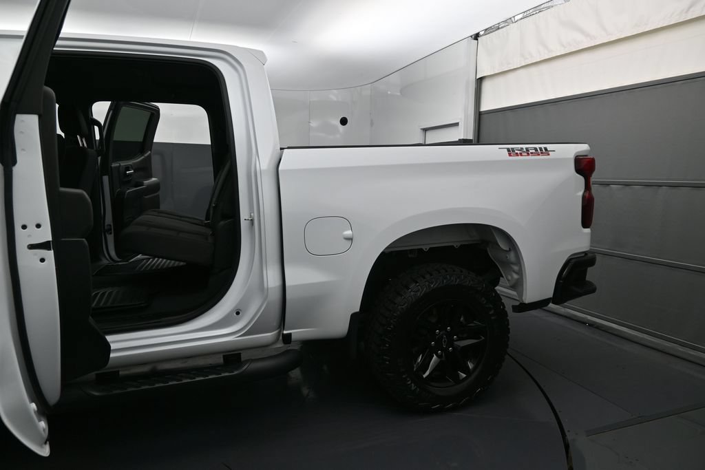 Used 2024 Chevrolet Silverado 1500 Custom Trail Boss AWD/4WD image 12