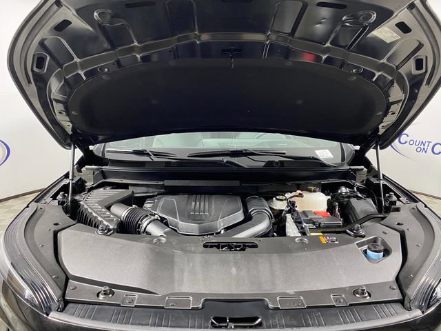 Certified 2025 Buick Enclave Sport Touring AWD/4WD image 24