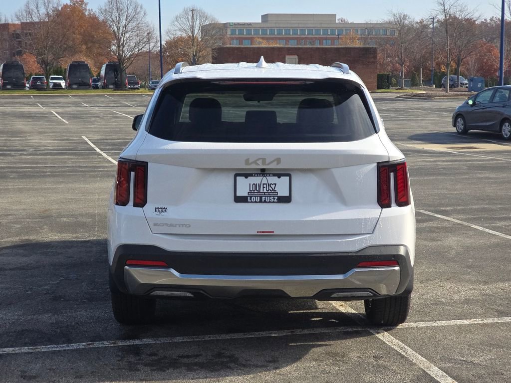 New 2026 Kia Sorento S image 15