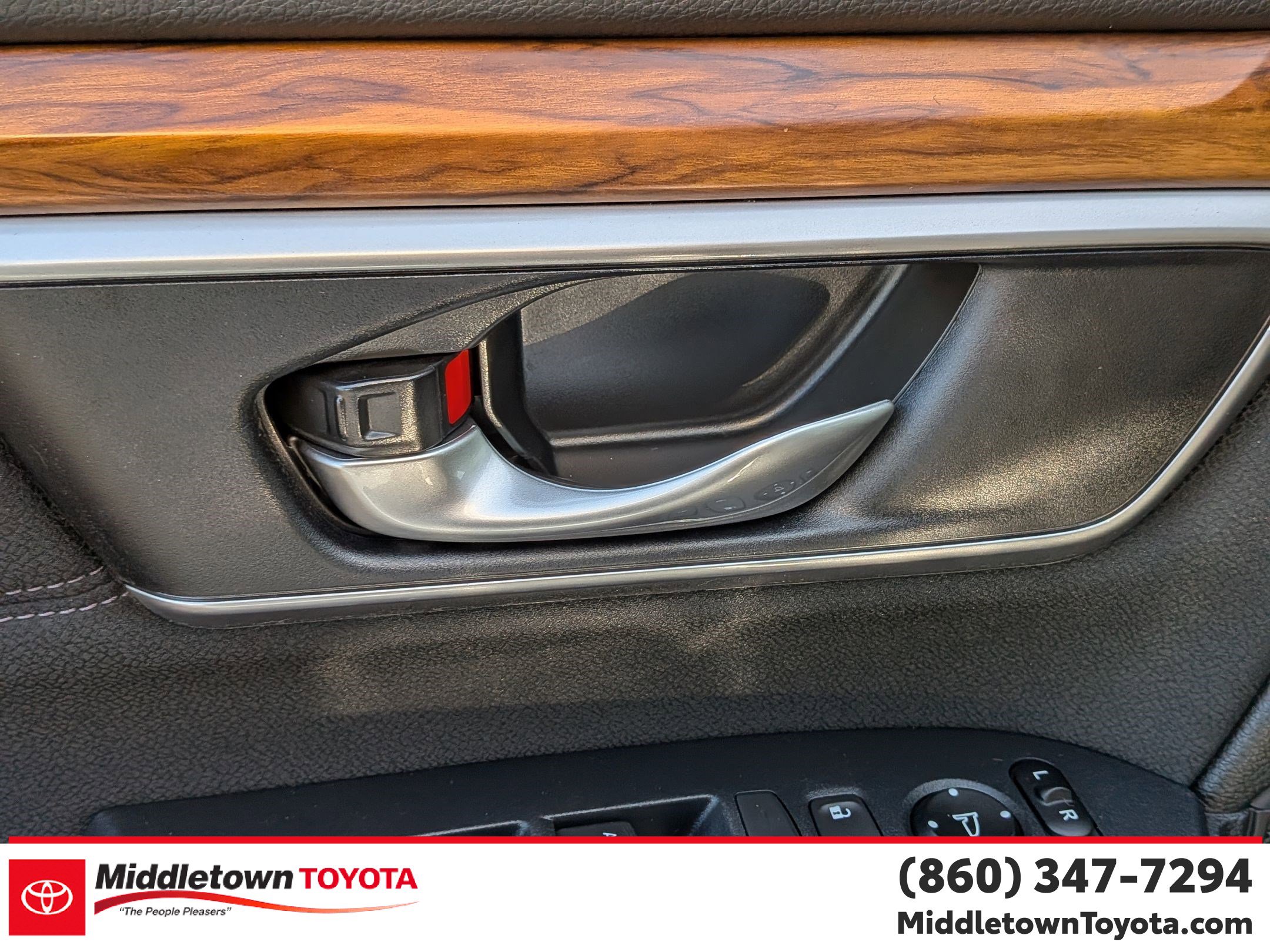 Used 2018 Honda CR-V EX image 11