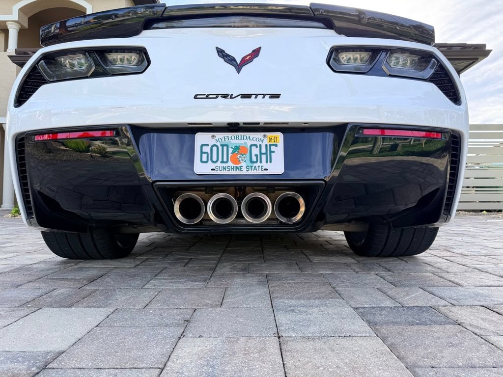 Used 2016 Chevrolet Corvette Z06 w/ 3LZ Preferred Equipment Group RWD image 15