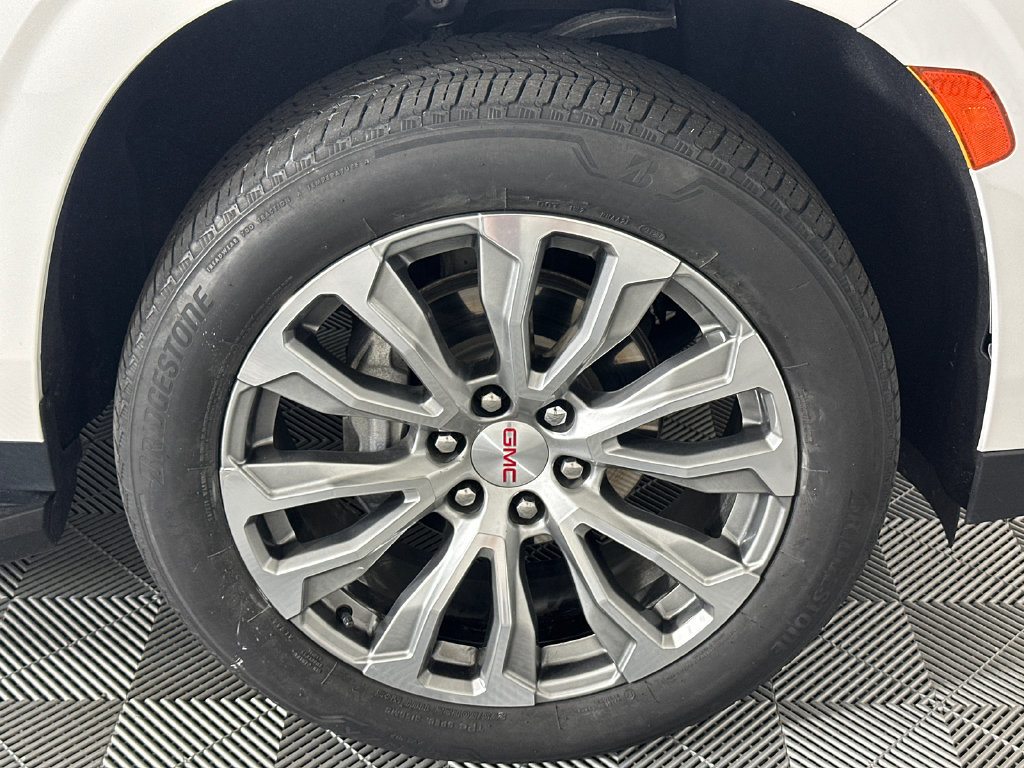 Used 2021 GMC Yukon XL Denali AWD/4WD image 12