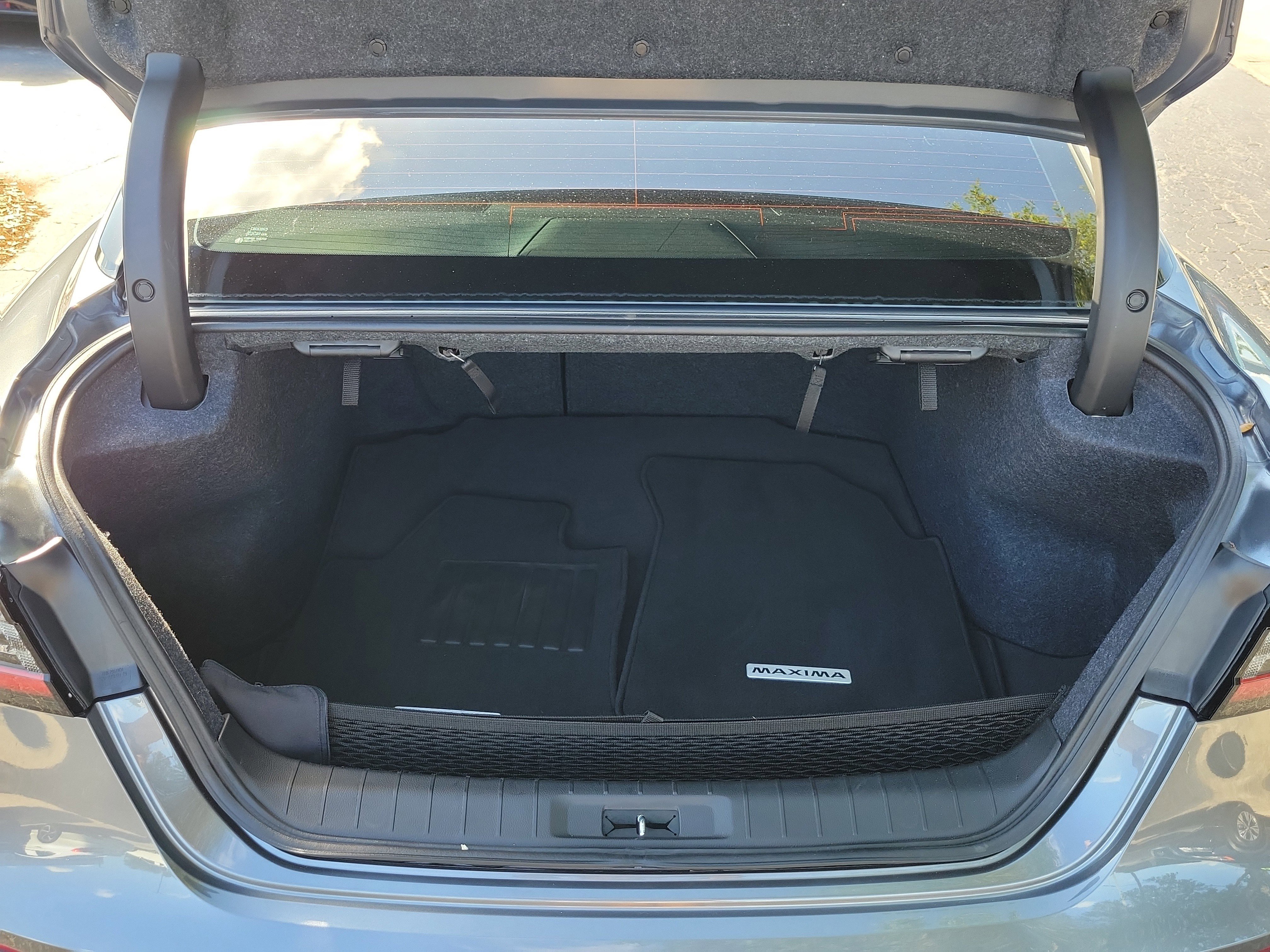 Certified 2023 Nissan Maxima SR w/ Sport Mat Group FWD image 10