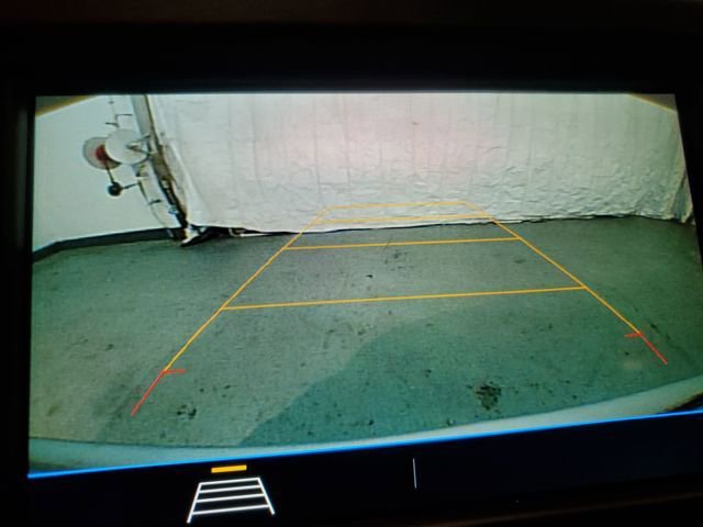 Used 2019 Chevrolet Equinox LT image 20