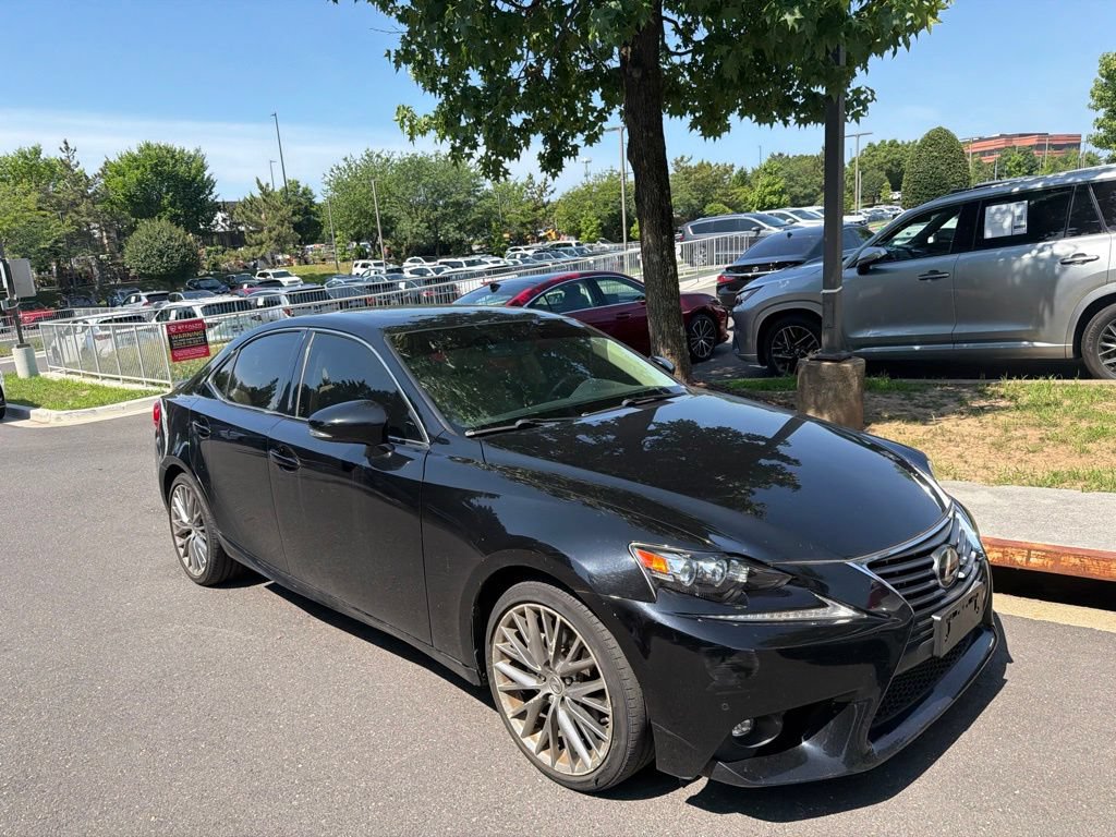 Used 2015 Lexus IS 250 w/ Premium Package RWD image 4