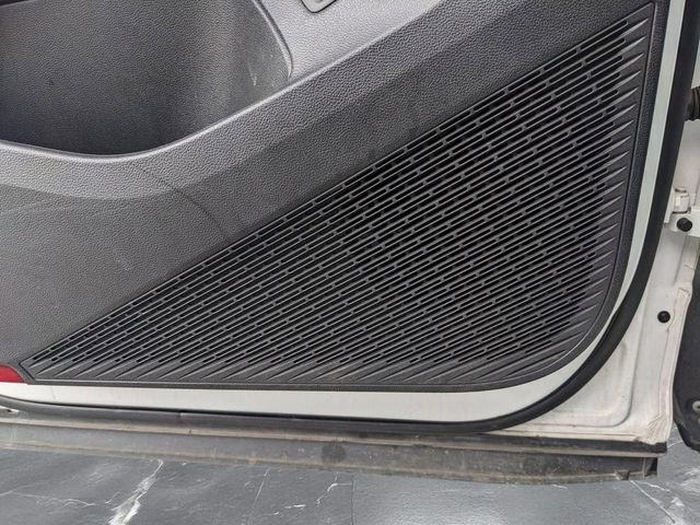 Used 2024 Volkswagen Atlas SEL AWD/4WD image 17