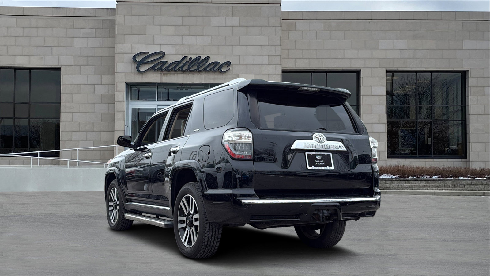 Used 2016 Toyota 4Runner Limited image 4