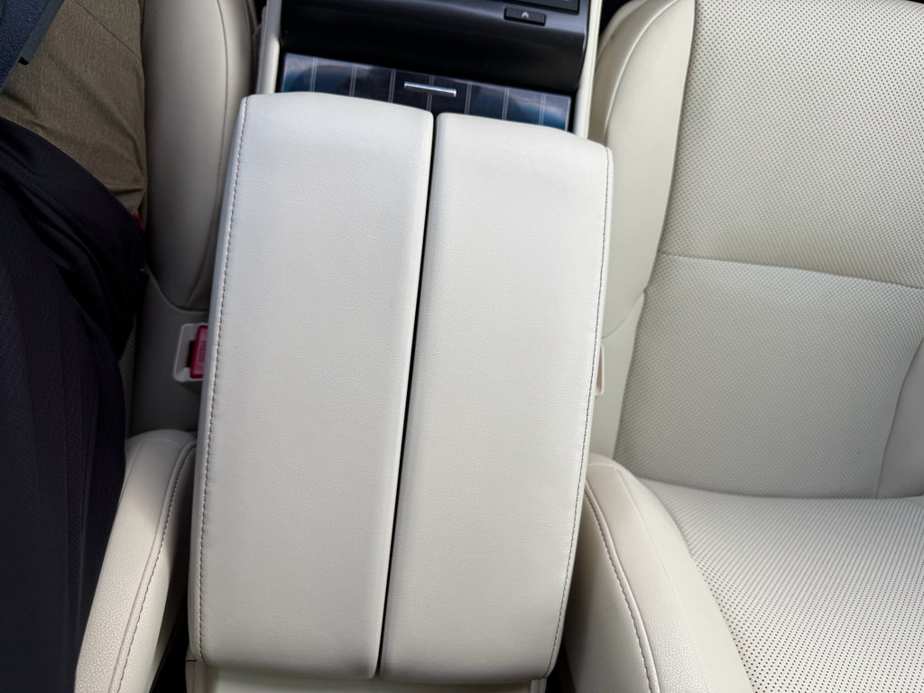Used 2023 Lexus GX 460 Premium AWD/4WD image 31