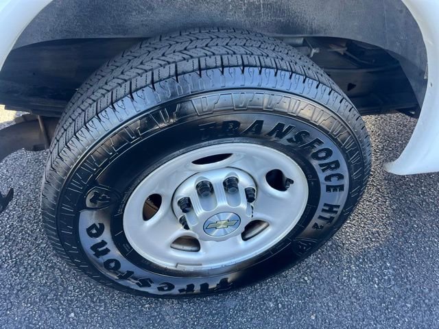 Used 2020 Chevrolet Express 2500 LS image 26